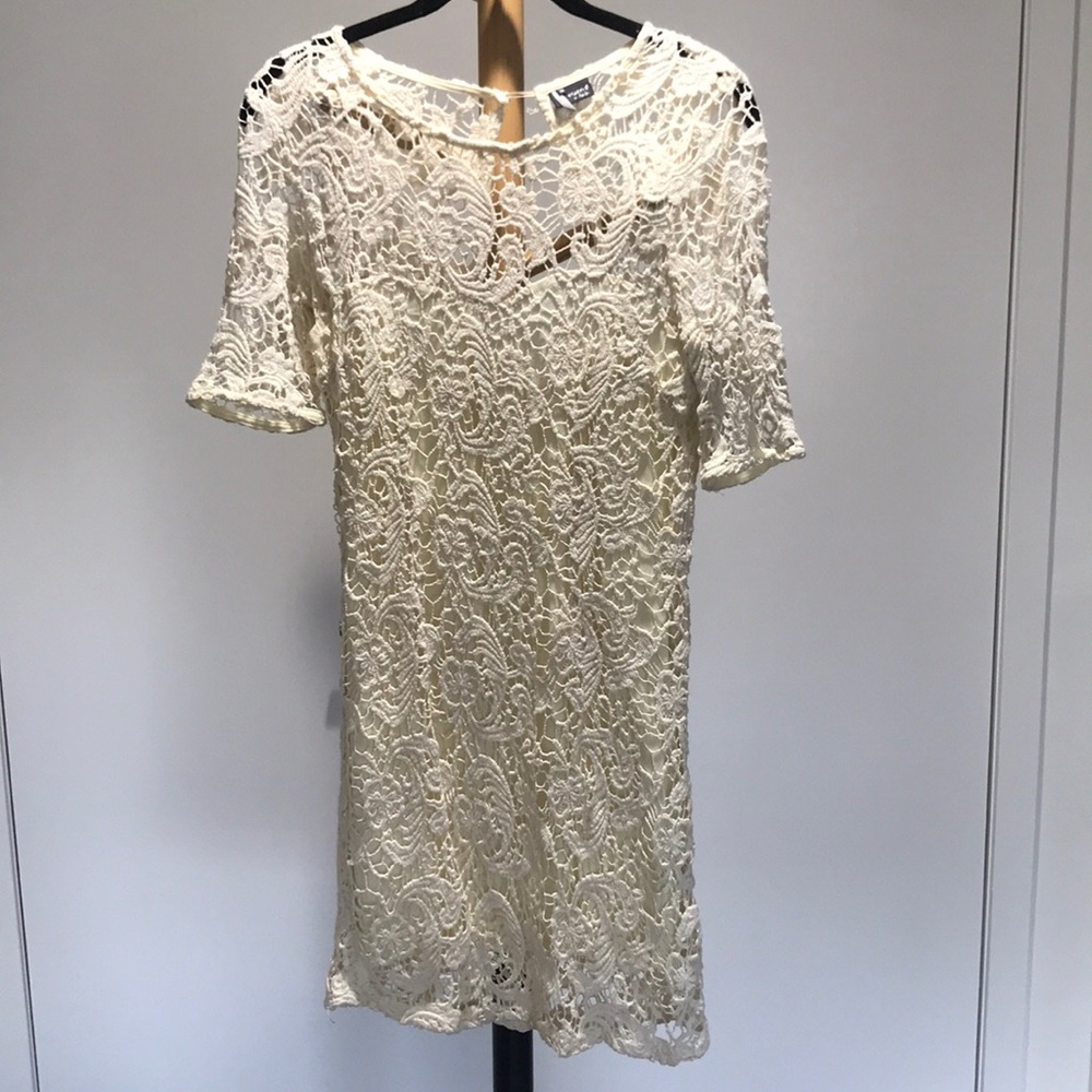 Urban Outfitters White Bodycon Lace Dress